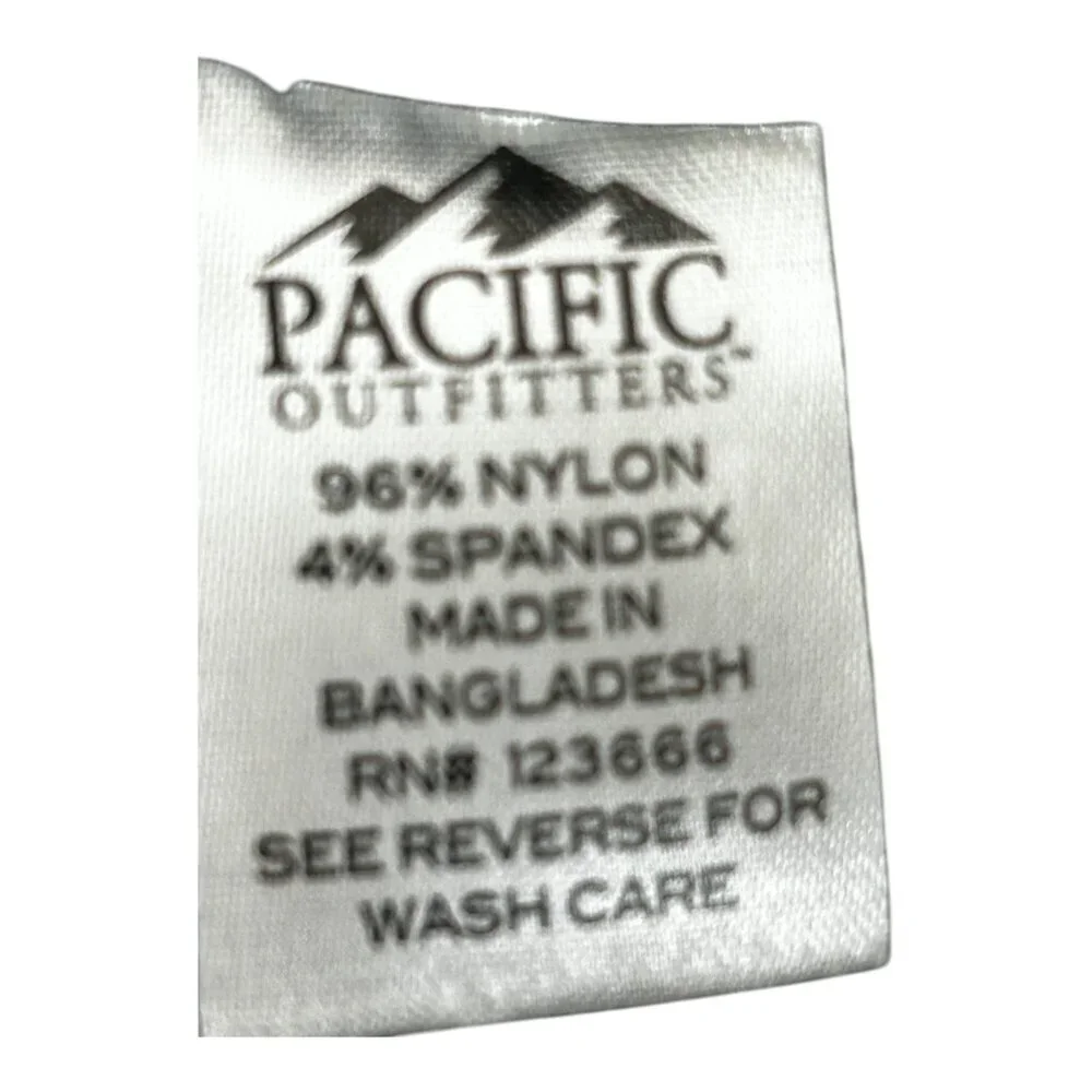 Pacific Outfitters good preowned